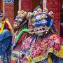 Masken und Tänze beim mehrtägigen Klosterfest Takthok 