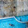 Das Thermalbad Barlangfürdö liegt in einem Höhlenkomplex