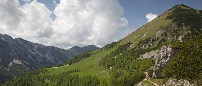 Im Umfeld der Klagenfurter Hütte gibt es das ganze Jahr über traumhafte Wander- und Tourenmöglichkeiten