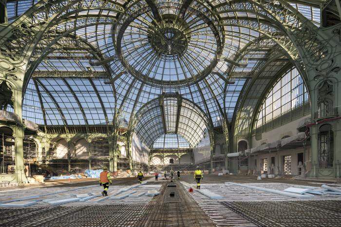 Unter dem gigantischen Glasdach des Grand Palaiswerden ab 27. Juli olympische Wettkämpfe stattfinden