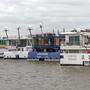Flusskreuzfahrtschiffe brachten 2023 rund eine halbe Million Touristen nach Amsterdam