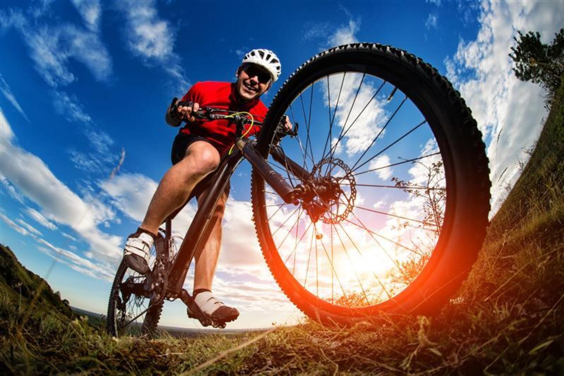 Gut für die Gelenke: Warum Radfahren ein Sport für jeden ist