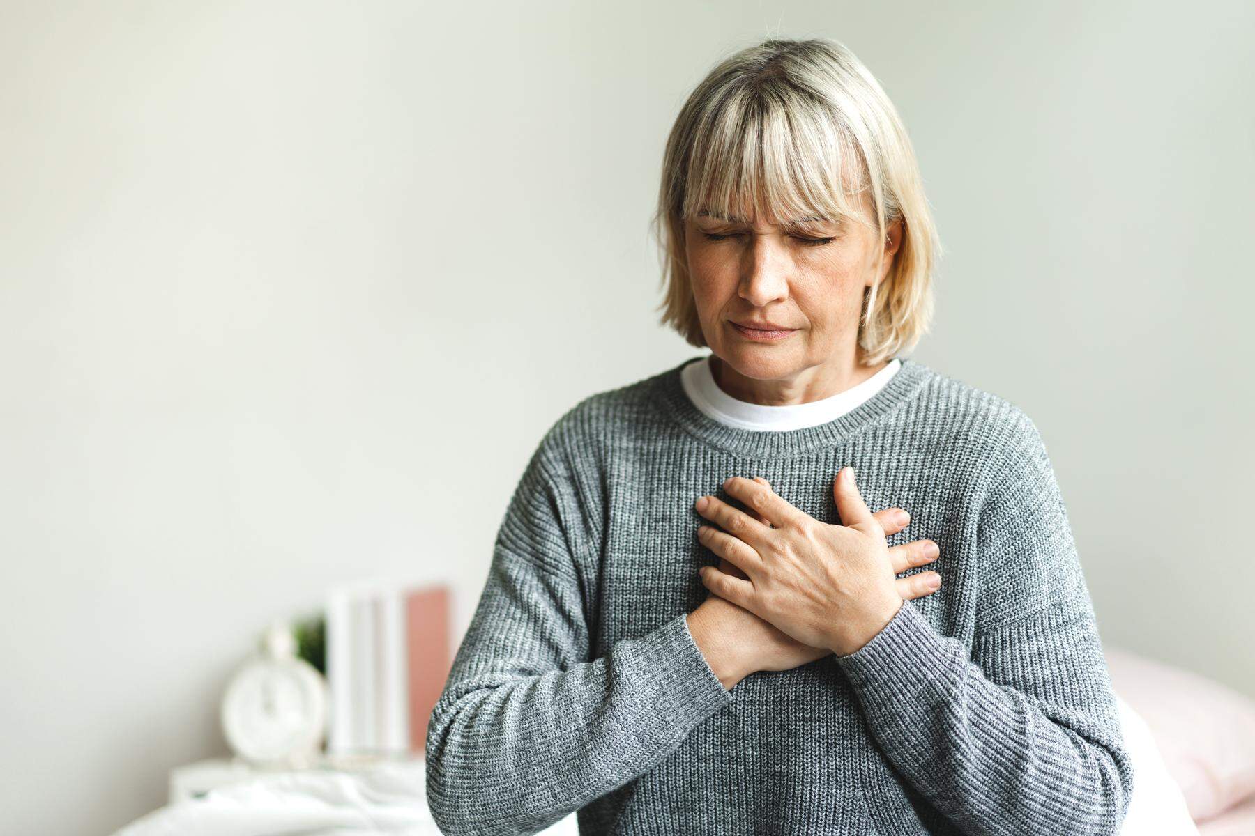 Gefährlicher als Covid-19?: RSV bei Senioren: Jeder Vierte entwickelt durch Infektion Herzprobleme 
