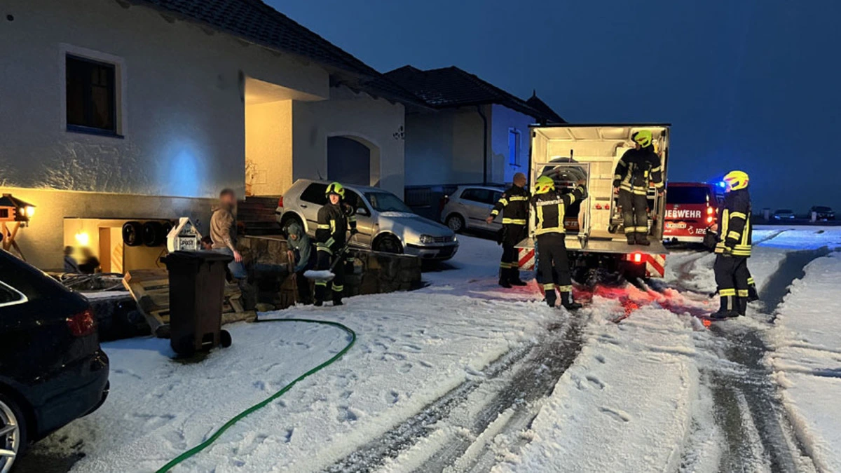 Halber Meter Eis auf den Straßen: Unwetter verwüstete sechs Gemeinden in Waidhofen an der Thaya