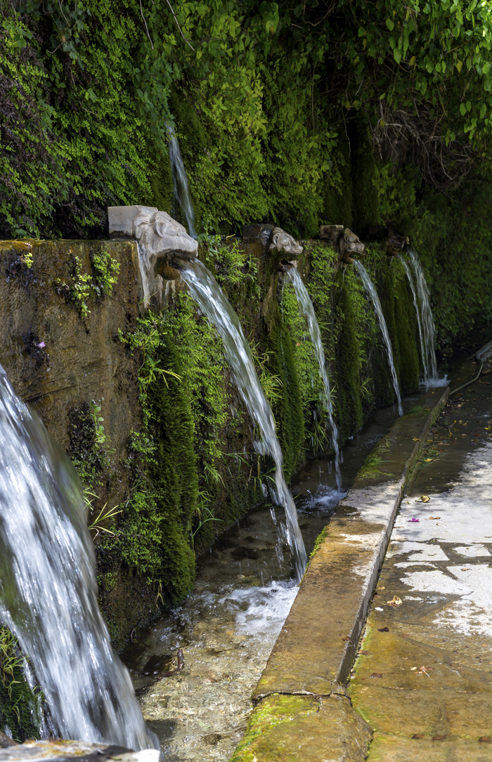Die „Quellen des Dionysos“ in Menites