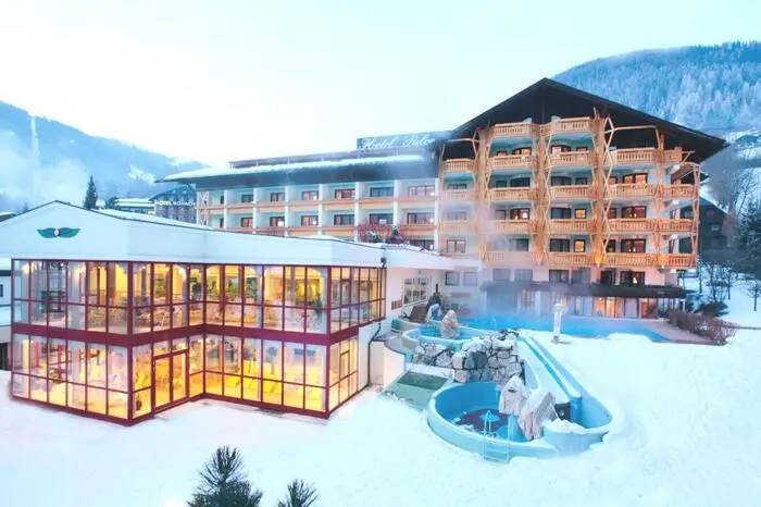 Die Thermenwelt Hotel Pulverer in Bad Kleinkirchheim bringt 15 Punkte und zwei Lilien in die Kärntner Nockberge.