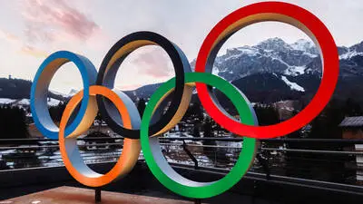 Die Tofana, durch die olympischen Ringe betrachtet