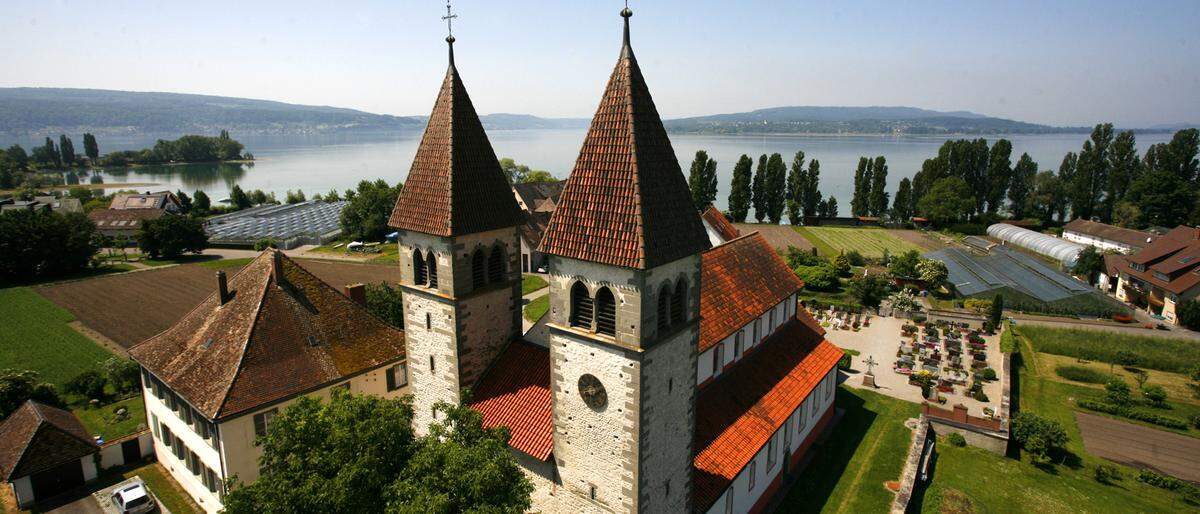 St. Peter und Paul ist die zweitälteste Kirche auf der Insel Reichenau