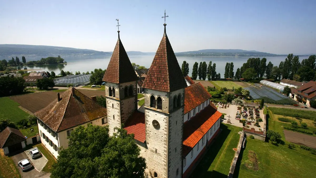 St. Peter und Paul ist die zweitälteste Kirche auf der Insel Reichenau