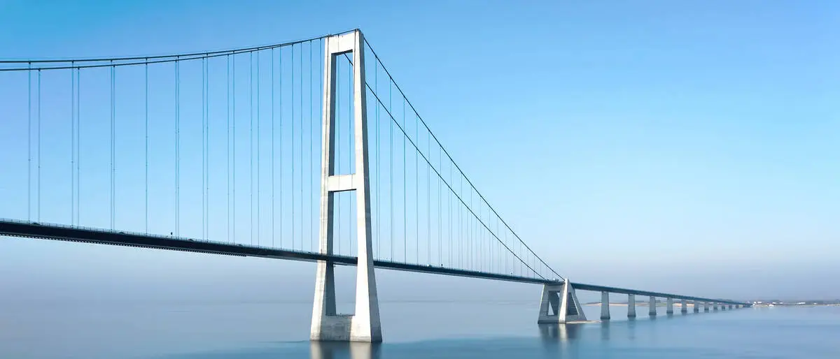 Die Großer-Belt-Brücke verbindet die dänischen Inseln Fünen und Seeland