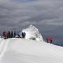 Der Gscheideggkogel bietet einen prächtigen Ausblick auf den Lugauer, der aufgrund seiner markanten Form oft als steirisches Matterhorn bezeichnet wird