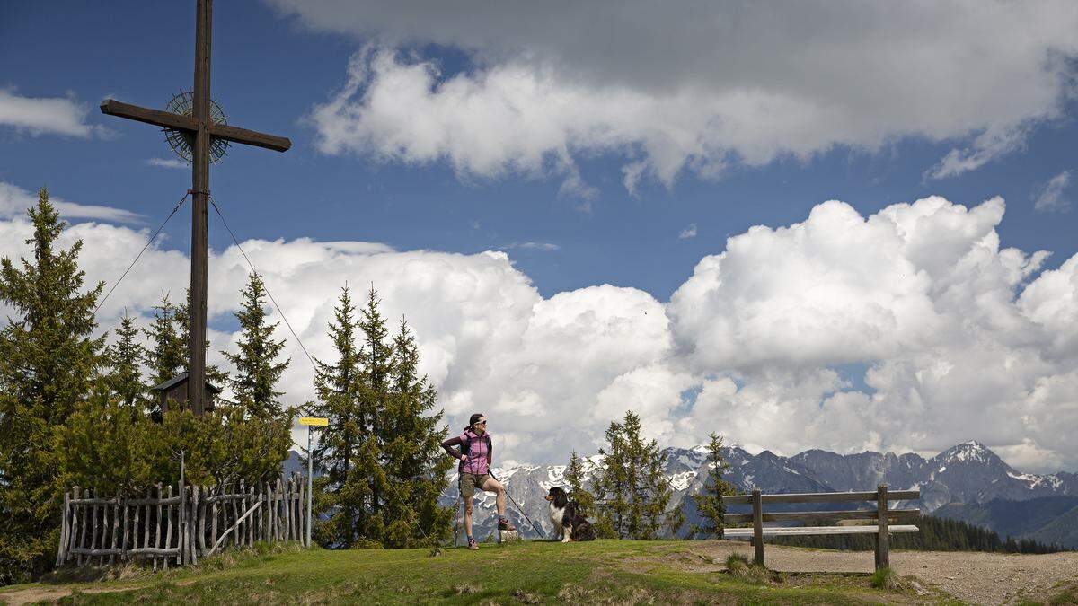 Das Hochgründeck im Salzburger Pongau ist einer der höchsten bewaldeten Berggipfel Europas. Er zählt zu den schönsten Aussichtsbergen des Landes