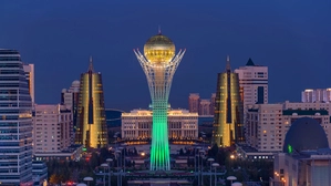 Der Bajterek-Turm ist das Wahrzeichen von Astana