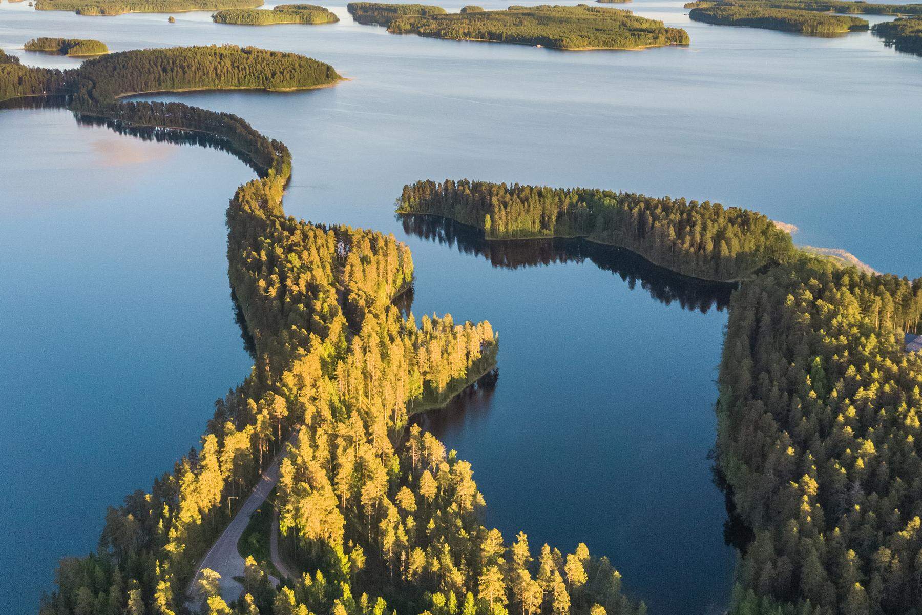 Finnland für Feinschmecker: Kulinarischer Genuss am unendlichen See