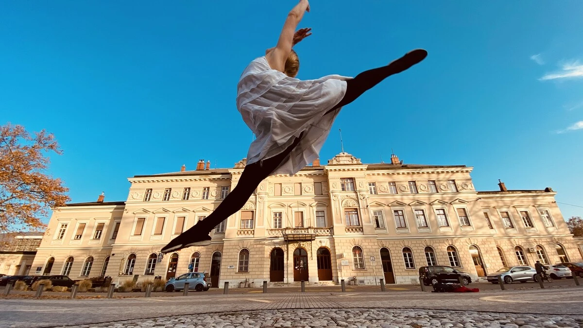 Piazza Transalpina/Trg Evrope: Der grenzüberschreitende Platz zwischen Gorizia und Nova Gorica