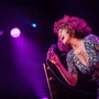 Die französisch-amerikanische Sängerin Cyrille Aimée