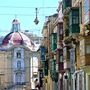 Die typischen Balkone auf Malta