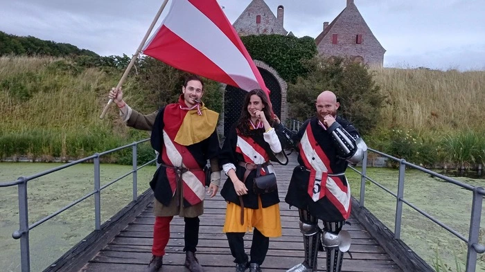 Alle österreichischen Medaillengewinner der WM:  Matthias Gorr (Silber), Amelie Öhlinger (Gold), Maximilian Höller (Bronze) (von links nach rechts)
