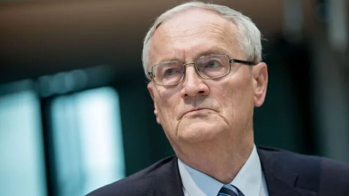Ex-BND-Chef Hanning wird versuchter Landesverrat vorgeworfen