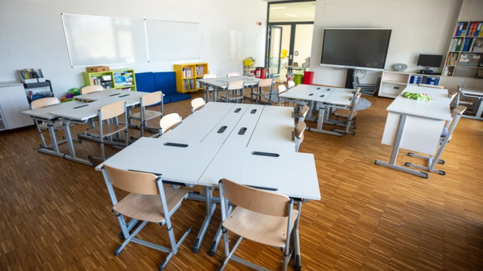 Aus für sechs Kleinschulen