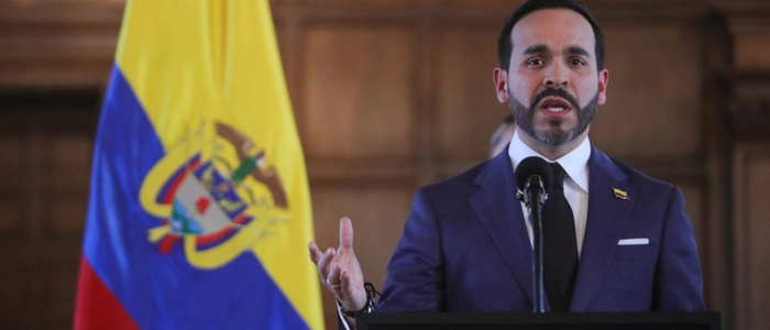 Colombia's President Abelardo de la Espriella speaks during a press conference at the Palacio de San Carlos in Bogota on August 12, 2026. Colombia's President Abelardo de la Espriella announced on August 12, that he will declare an economic emergency in Colombia to confront the earthquake that has left thousands of victims, a measure that allows him to impose taxes and modify the budget without going through Congress. (Photo by ESTEBAN VEGA LA-ROTTA / AFP)