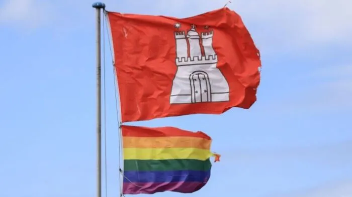Pride Paraden in mehreren Städten