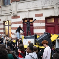 Students gather around bins piled at the entrance as they carry out a blocking protest at the Gabriel Guist'hau secondary school during a day of nationwide public sector strikes and demonstrations, in Nantes, western France, on September 29, 2026. Public sector workers, including firefighters, hold a one-day strike and demonstrations across France on September 29 in response to a call from a broad inter-union coalition, with the aim of putting pressure on the government two days before the presentation of the draft budget for 2027. (Photo by Loic VENANCE / AFP)