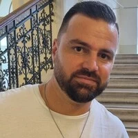 Für Influencer und Comedian Marco Wagner könnte es mit dem Spaß vor Gericht vorbei sein