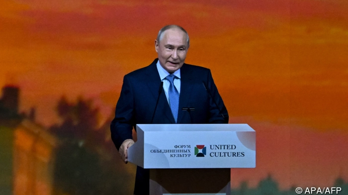 Russian President Vladimir Putin gives a speech during the International United Cultures Forum at the Mariinsky Theatre in Saint Petersburg on September 25, 2026. (Photo by Olga MALTSEVA / AFP)