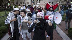 Pro-palästinensische Studenten protestieren an der Columbia University gegen das israelische Vorgehen im Gaza-Streifen