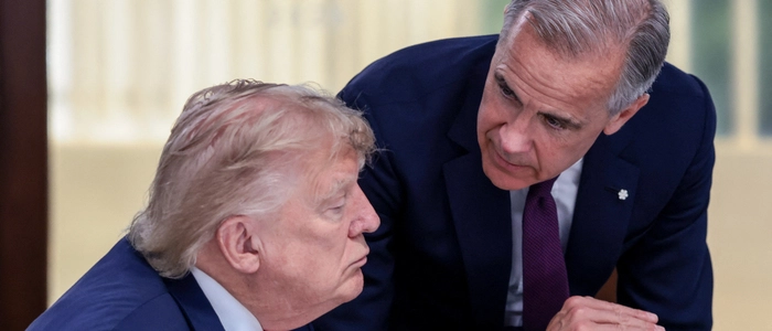 Donald Trump und Mark Carney diskutieren Mitte Juli beim G7-Gipfel in Frankreich. Der kanadische Premier hat sich öffentlich immer wieder gegen den US-Präsidenten gestellt.