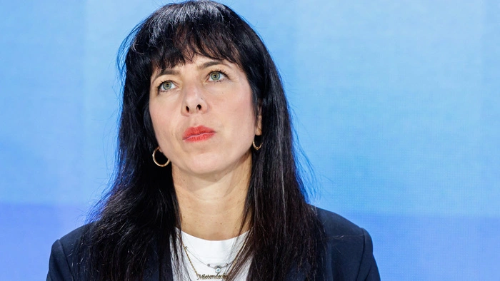 Eralp hat nicht nur viele Fans, sie trifft auch auf enorme Skepsis. Der hochkochende Antisemitismus in Teilen der Partei irritiert nicht nur potenzielle Koalitionspartner