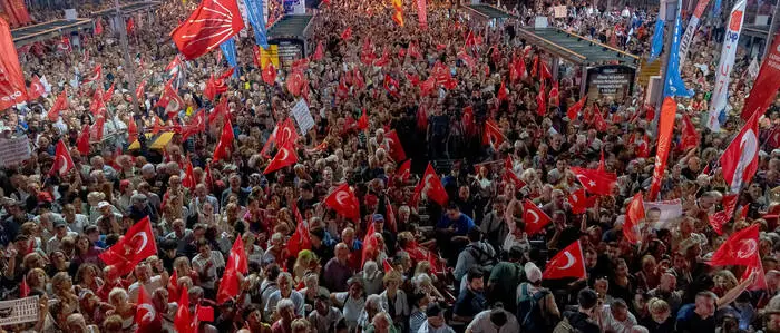 CHP-Kundgebungen erhielten zuletzt viel Zulauf, viele werfen Erdoğan Polit-Justiz vor