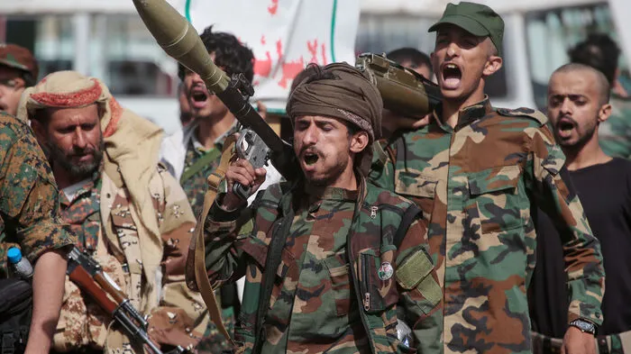 Die Houthis demonstrierten in der jemenitischen Hauptstadt Sanaa ihre Macht, im Kampf gegen die Rebellen wollen die USA Saudi-Arabien nicht militärisch unterstützen. 