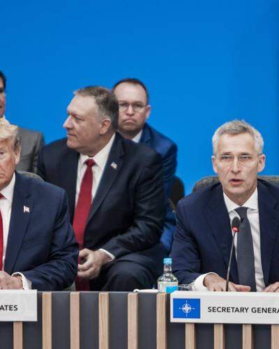 Trump mit grimmigem Blick beim Nato-Jubiläums-Gipfel 2019. Seit Jahren wirft der Republikaner den europäischen Mitgliedstaaten vor, zu wenig Geld für ihre Verteidigung auszugeben