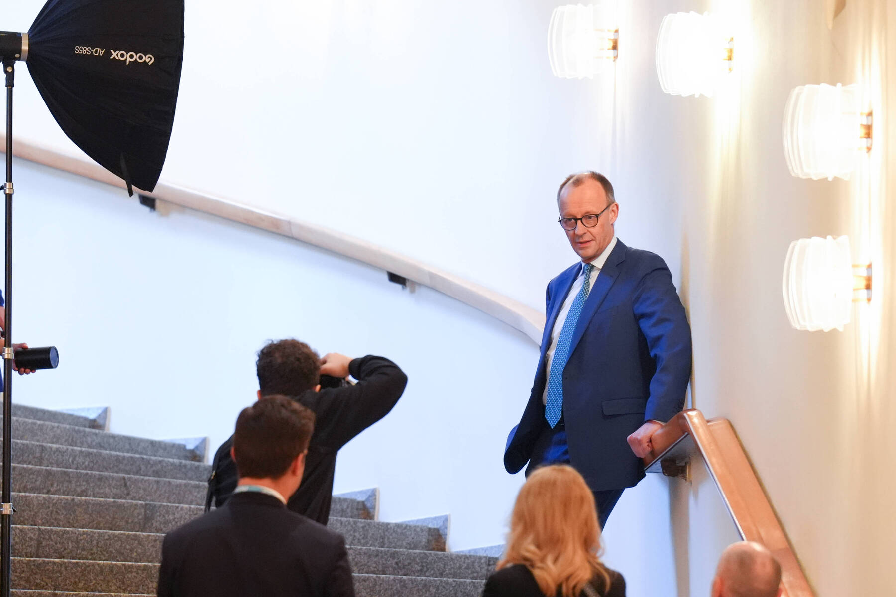 Seit einem Jahr im Amt: Merz, Kanzler ohne Grund zum Feiern