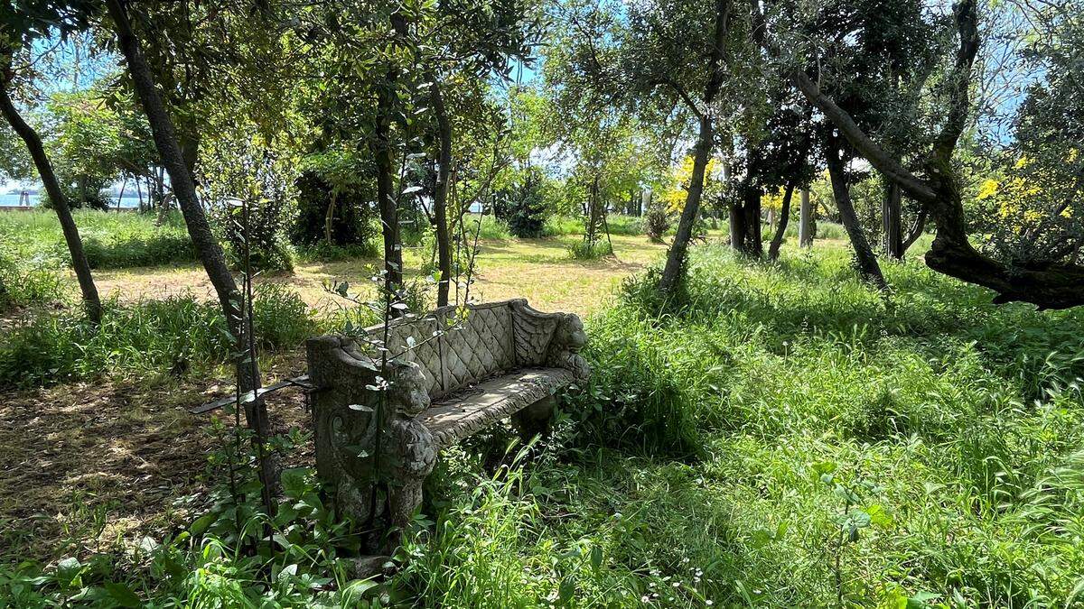 Bis zur Kante der südlichen Lagune erstreckt sich der Garten – mit 17.000 Quadratmetern größer als der Markusplatz