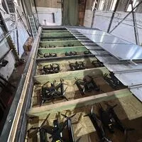 Die nach Russland geschmuggelten Drohnen wurden in Lkw-Containern versteckt. Nach dem ferngesteuerten Öffnen der Luken griffen die Drohnen die nahegelegenen Flugplätze an.