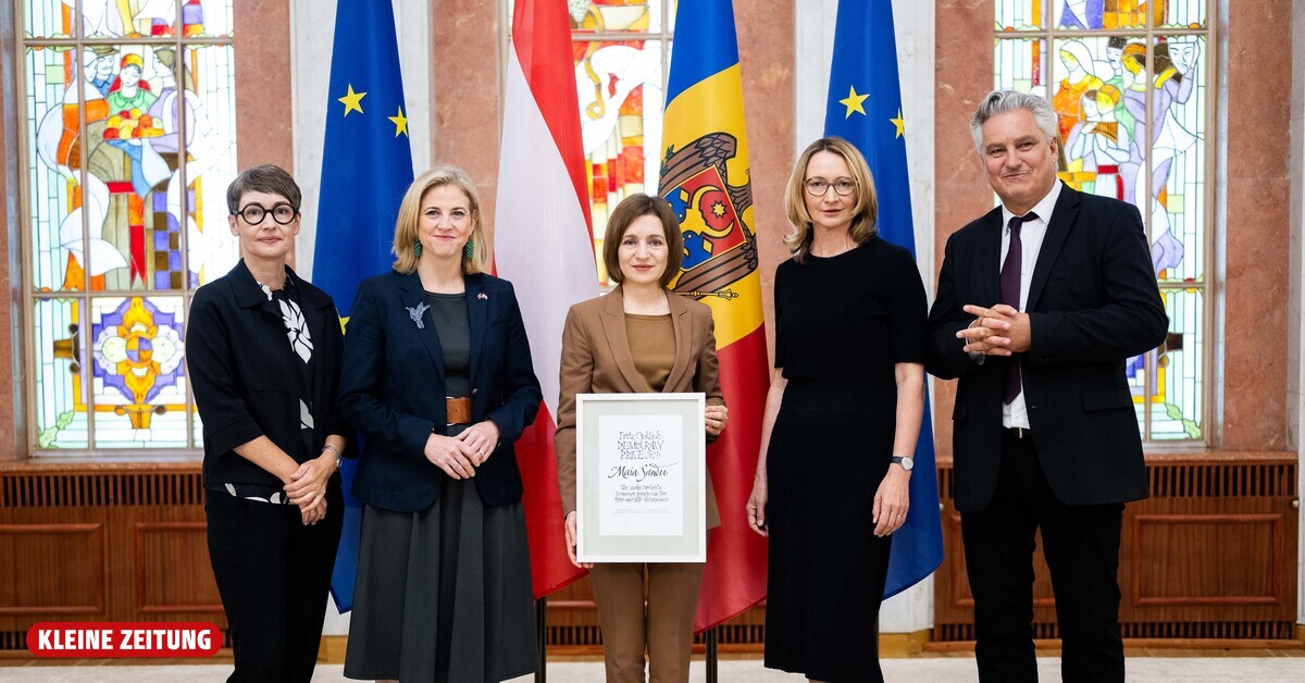 Sasoklich Democracy Prize für Maiya Sandhu: Ermutigen Sie die Freiheit Armee