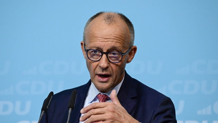 In Mecklenburg-Vorpommern gibt es auch aus Sicht von Friedrich Merz nichts schönzureden. Weiter machen will der Kanzler trotzdem