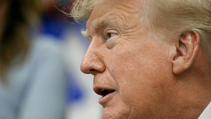 Donald Trump befindet sich wieder im Streit mit mehreren Medien