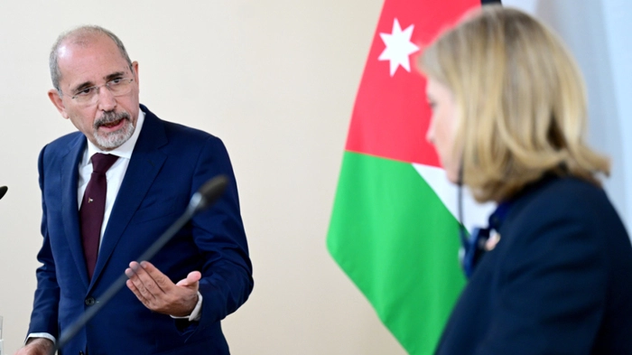 Meinl-Reisinger empfing Jordaniens Vizepremier Safadi in Wien