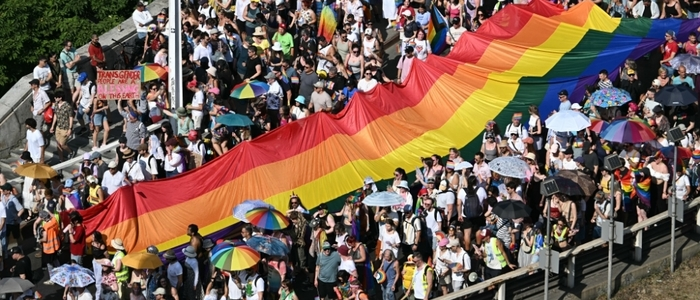 Ungarn will LGBTQ-Gesetz ändern (Illustration)