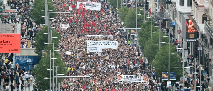 Protestzug gegen Wohnungsnot in Spaniens Hauptstadt Madrid