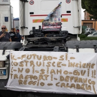 Proteste gegen hohe Spritpreise und Lebenshaltungskosten