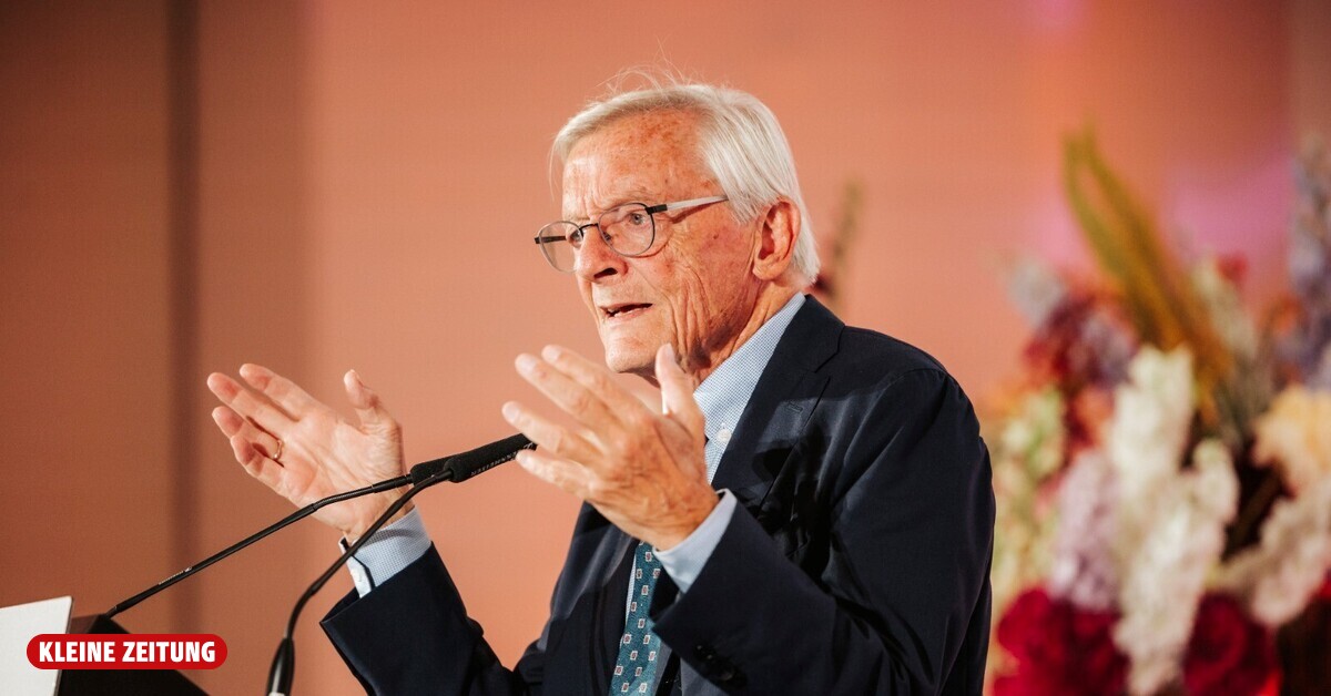 Wolfg Ang Vang Shasels 80: “In der Politik basiert es auf dem Unterschied zwischen Stehen und Schlafen”