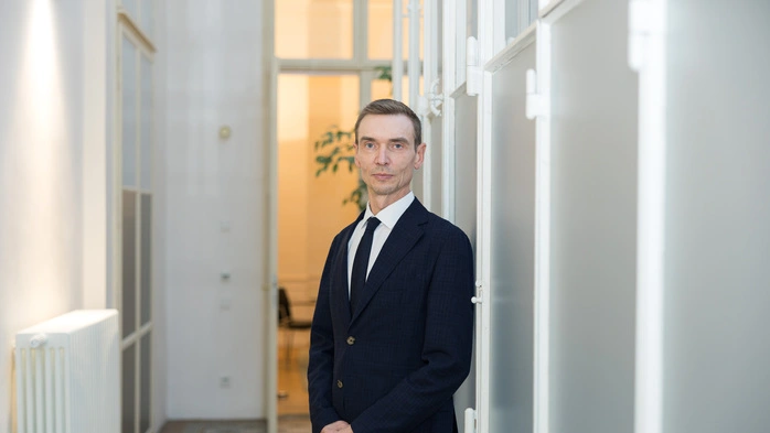 Gunter Mayr, Finanzministerium | Österreich hat ein Problem mit den Ausgaben, nicht mit den Einnahmen: Finanzminister Gunter Mayr