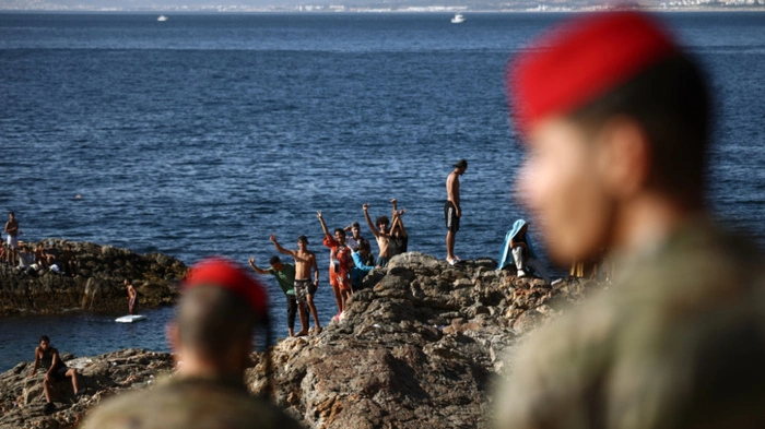 Migrantenansturm auf Ceuta sorgt für Ärger zwischen Madrid und Rom