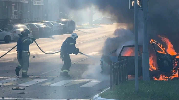 In Belgorod griff eine ukrainische Drohne ein Fahrzeug an (Archivbild)