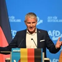 Thüringens AfD-Chef Björn Höcke gilt als besonders radikal (Archivbild)